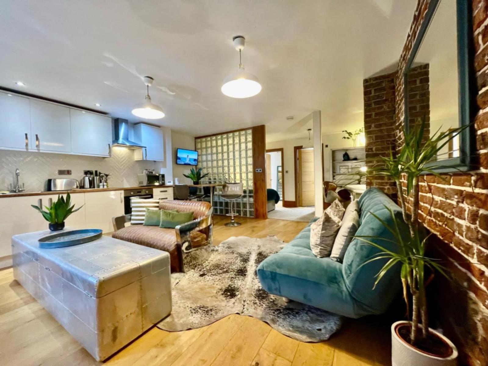 By The Beach Large Central Stylish Studio For 4 Guests برايتون المظهر الخارجي الصورة